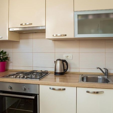 Adriatic Beach Suites أوميس المظهر الخارجي الصورة