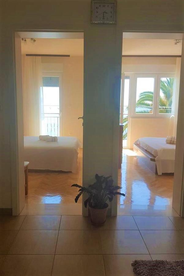 Adriatic Beach Suites أوميس المظهر الخارجي الصورة