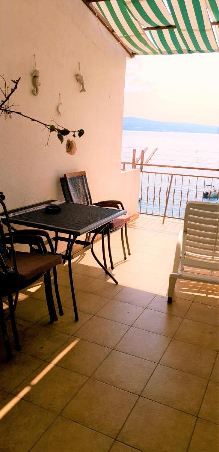 Adriatic Beach Suites أوميس المظهر الخارجي الصورة