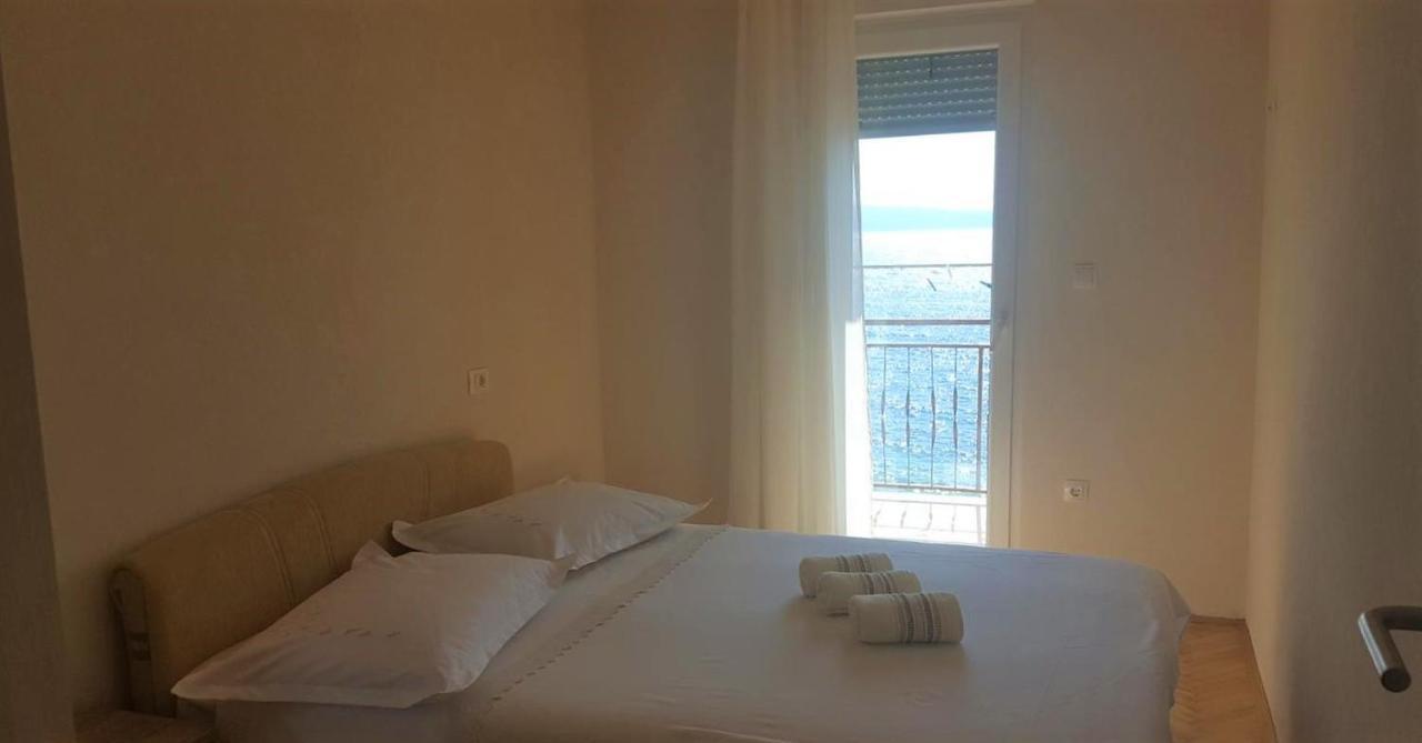 Adriatic Beach Suites أوميس المظهر الخارجي الصورة