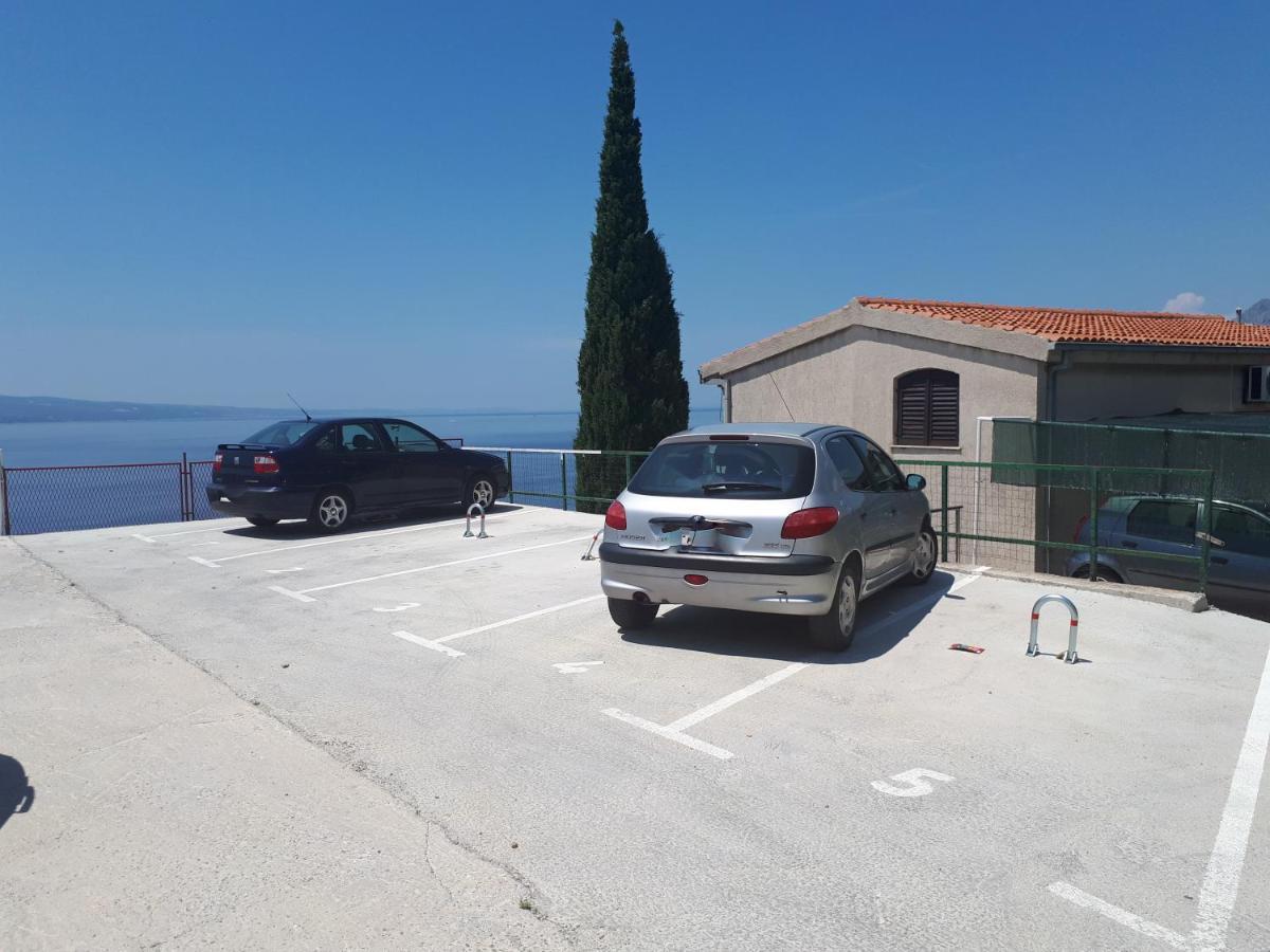Adriatic Beach Suites أوميس المظهر الخارجي الصورة