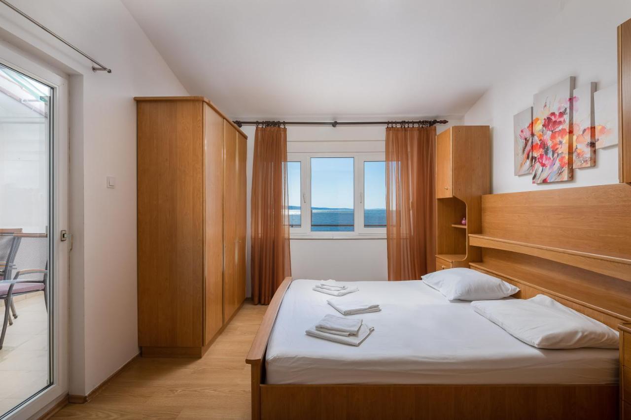 Adriatic Beach Suites أوميس المظهر الخارجي الصورة