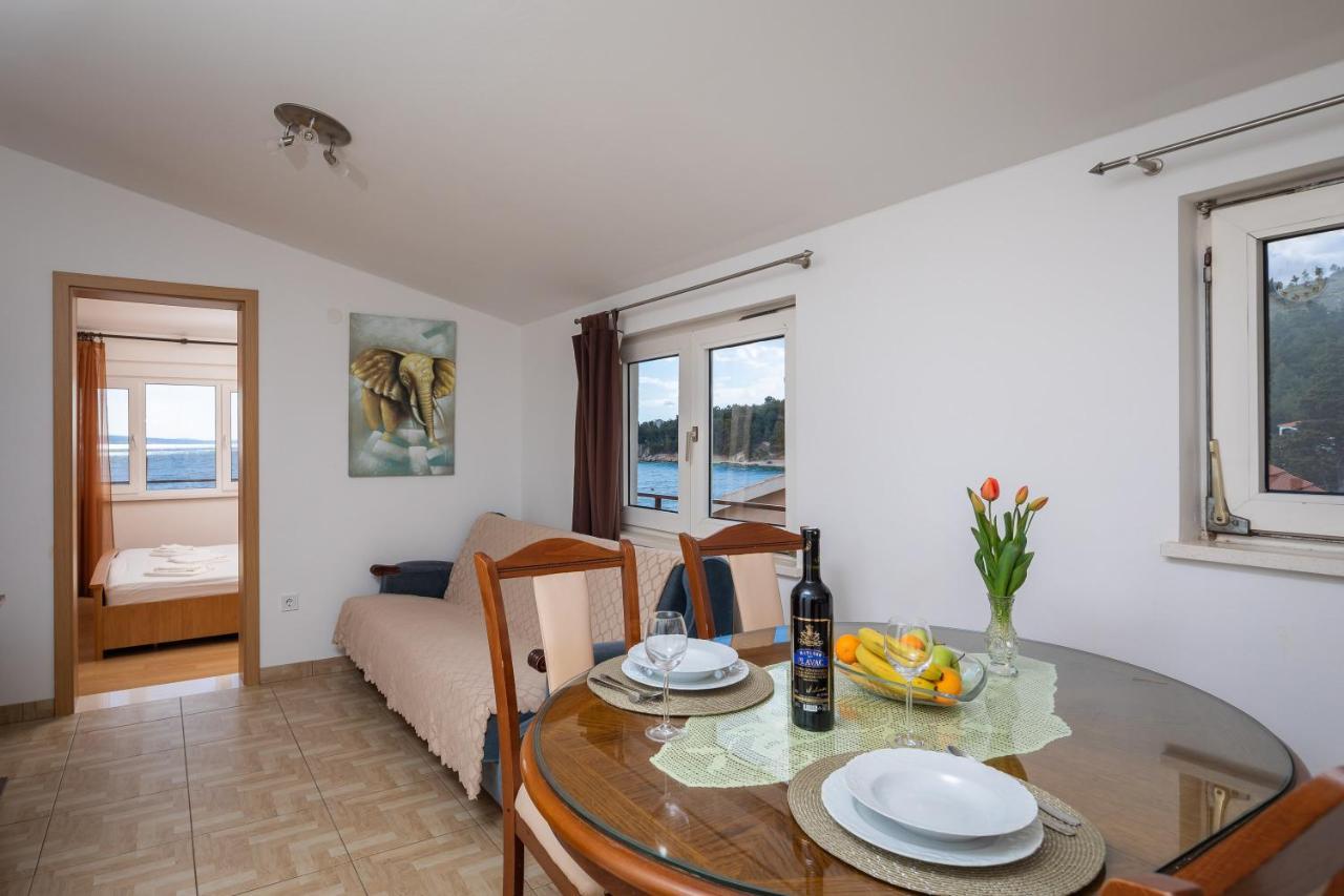 Adriatic Beach Suites أوميس المظهر الخارجي الصورة
